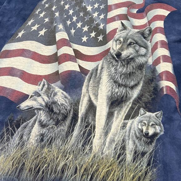 Vintage The Mountain Wolf USA Flag Tie Dye Blue T-Shirt Medium - Picture 5 of 9
